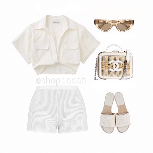 5⭐️BESTSELLER CASA B| The Christy Twist Front Collared Crop Blouse - Picture 3 of 10